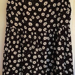 Forever 21 Black and White Floral Dress